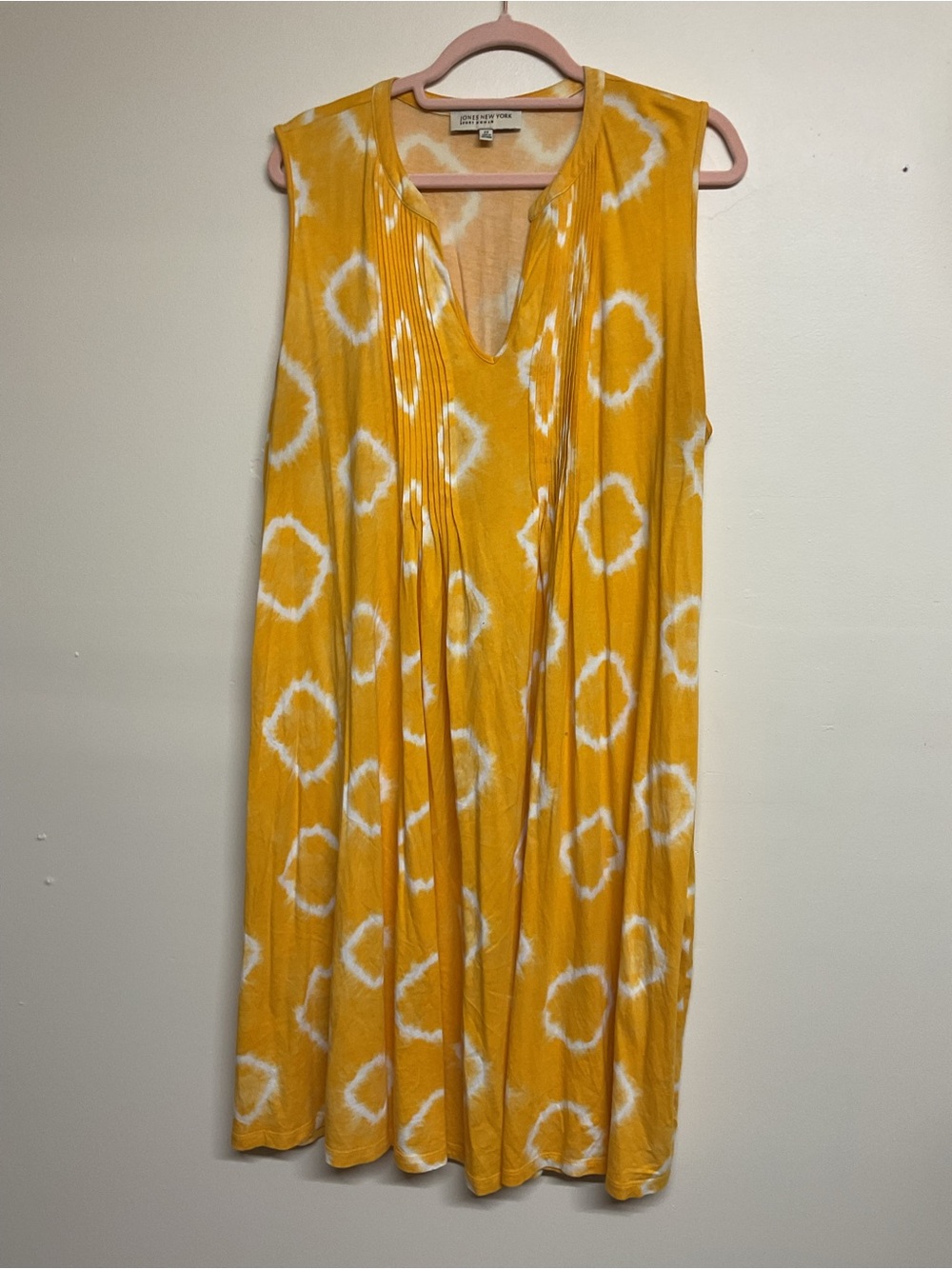 Jones New York Yellow Tie-Dye Pleated V-Neck Tunic